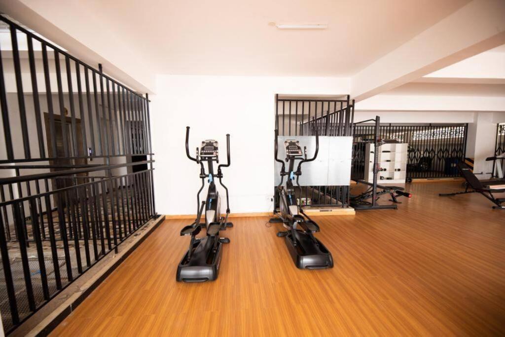 ניירובי Furnished Apartment In Kilimani מראה חיצוני תמונה